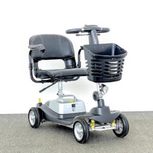 One Rehab Illusion (2021)